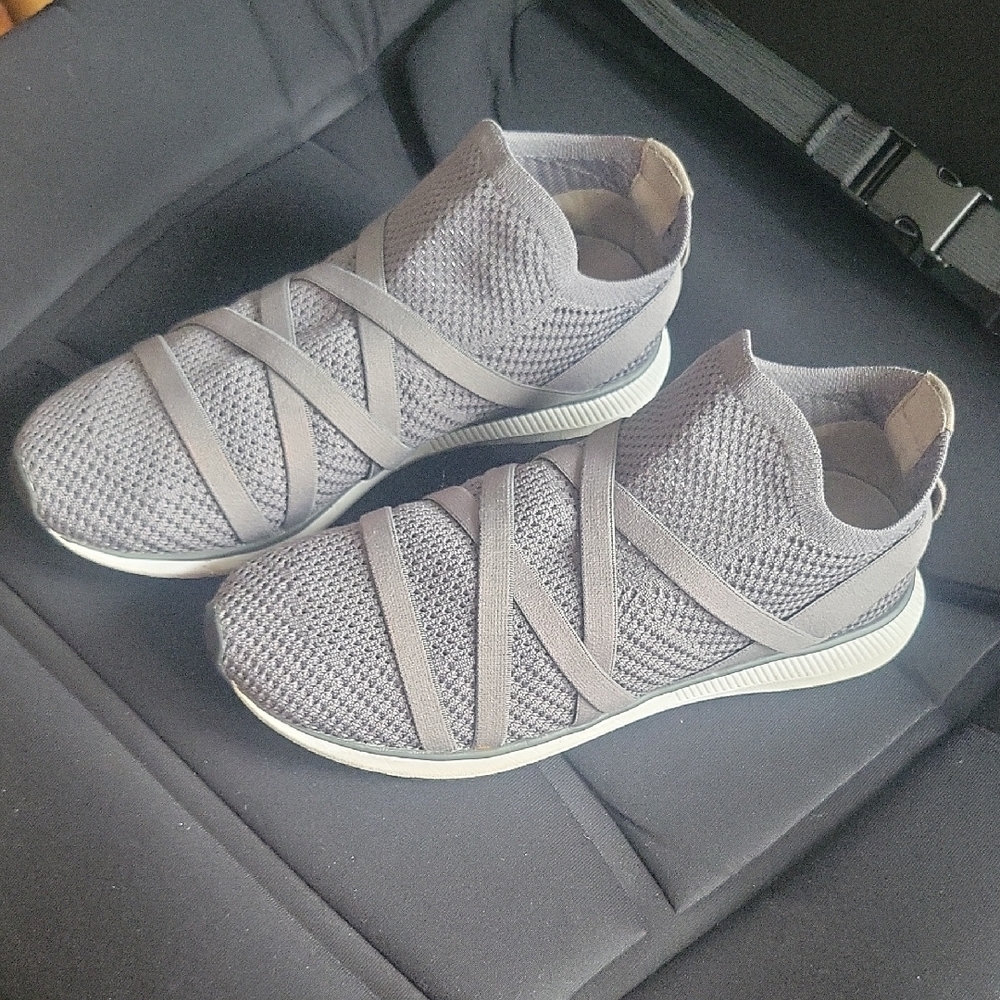 Eileen Fisher Women's Gray Sneakers